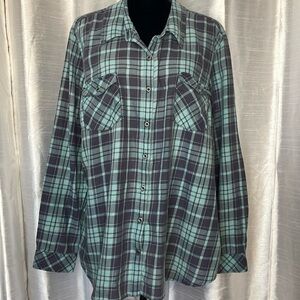 Natural Reflections Women’s Size XXL Blue Plaid Button Up Long Sleeve Shirt